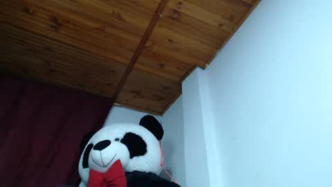 Snapshot of fucking_temptation1 chatting on February 5, 6:13 am Mia and Gary online show from February 5, 6:13 am