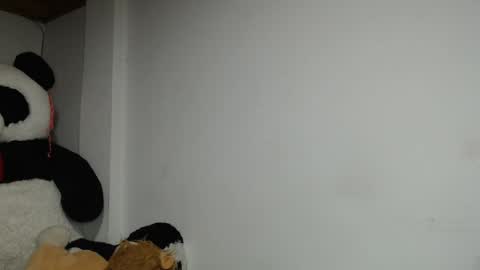 Snapshot of fucking_temptation1 chatting on February 21, 8:07 am Mia and Gary online show from February 21, 8:07 am