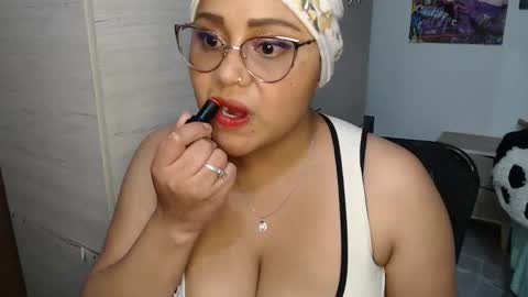 Snapshot of fucking_temptation1 chatting on October 26, 3:01 am Mia and Gary online show from October 26, 3:01 am