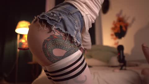 Eva         all my links   online show from November 19, 1:22 pm