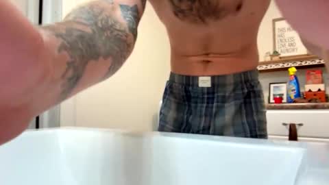 Snapshot of fuckleberries chatting on October 24, 8:44 am fuckleberries online show from October 24, 8:44 am