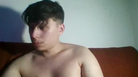 Snapshot of fuckmales21 chatting on March 26, 12:17 am fuckmales21 online show from March 26, 12:17 am