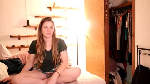 fuckmypussyplz1 online show from April 15, 3:35 am