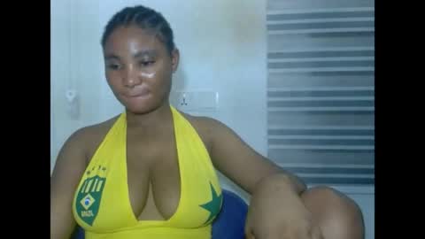 fuckxmypussy online show from May 17, 9:33 pm