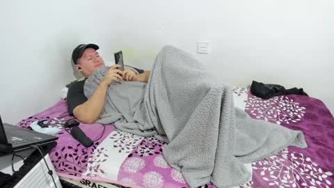 Snapshot of fuckynations chatting on December 30, 5:58 am Fuckdirtymen online show from December 30, 5:58 am