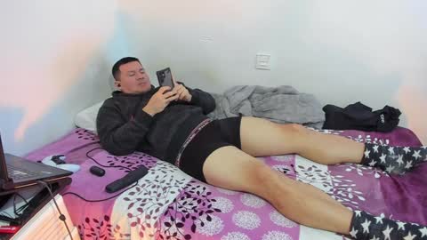 Snapshot of fuckynations chatting on January 18, 2:33 pm Fuckdirtymen online show from January 18, 2:33 pm