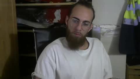 Snapshot of fuerte440 chatting on October 30, 2:40 pm fuerte440 online show from October 30, 2:40 pm