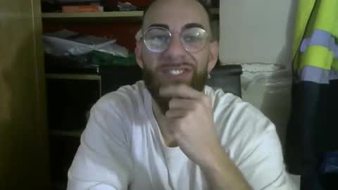 Snapshot of fuerte440 chatting on November 7, 9:31 am fuerte440 online show from November 7, 9:31 am