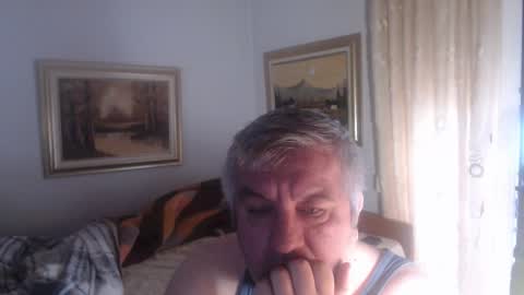 Snapshot of fukingcrazy chatting on October 22, 10:26 am fukingcrazy online show from October 22, 10:26 am