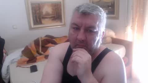 fukingcrazy online show from April 8, 11:32 am