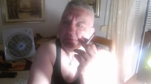 fukingcrazy online show from May 31, 8:32 am