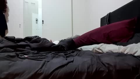 Pizzaz online show from March 8, 11:39 pm