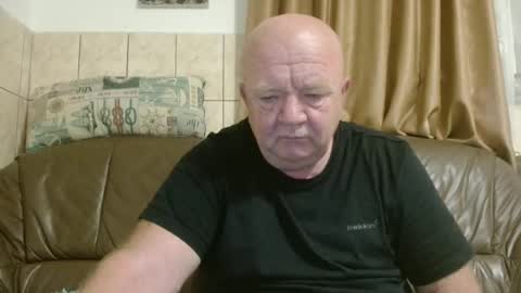 fullballs6 online show from October 20, 2:34 am