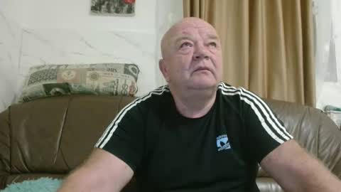 fullballs6 online show from November 10, 3:38 am