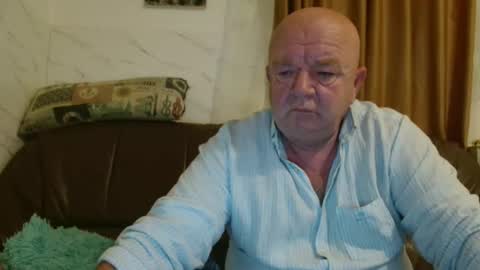 fullballs6 online show from December 3, 3:03 am