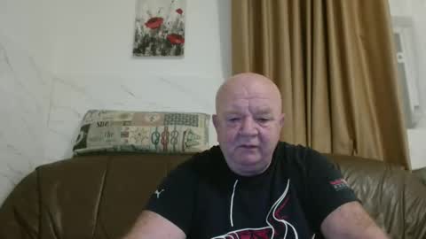 fullballs6 online show from January 8, 3:42 am