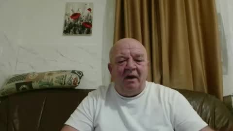 fullballs6 online show from February 12, 4:07 am