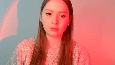 Emma online show from December 2, 7:03 am