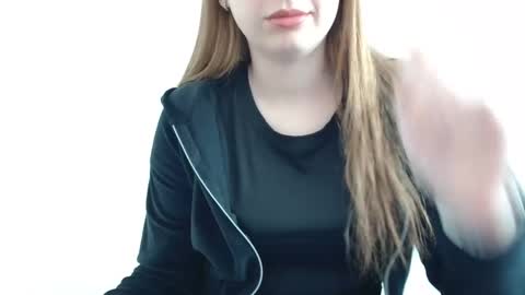 Emma online show from May 22, 8:10 am