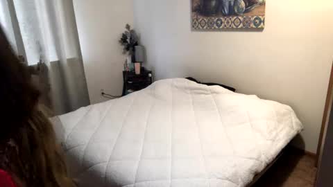 Linnys Palace online show from February 26, 6:11 pm