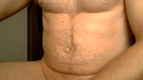 Snapshot of funguy1979100 chatting on January 11, 6:35 pm funguy1979100 online show from January 11, 6:35 pm