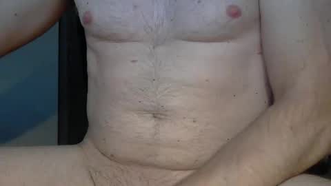 Snapshot of funguy1979100 chatting on February 21, 12:22 am funguy1979100 online show from February 21, 12:22 am