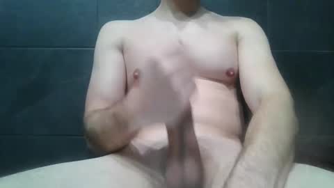 funguyinto89 online show from December 30, 3:24 pm