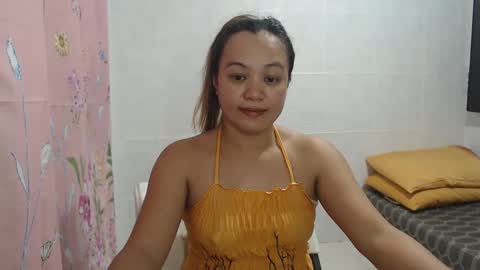 MAE online show from December 4, 2:09 am