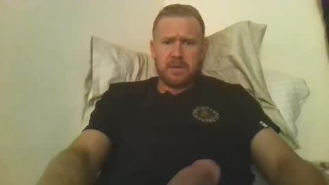 Snapshot of funntimes422 chatting on December 2, 3:58 am funntimes422 online show from December 2, 3:58 am