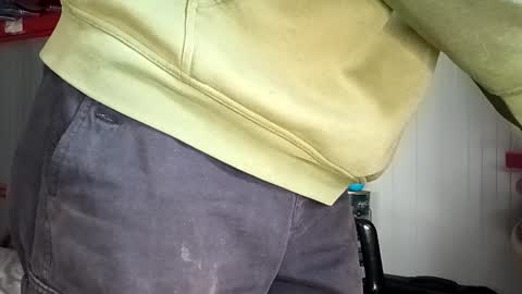 Italian men online show from November 9, 7:50 am