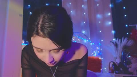 Tiffany online show from February 19, 4:12 am