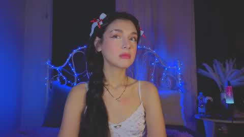 Tiffany online show from October 4, 11:25 pm