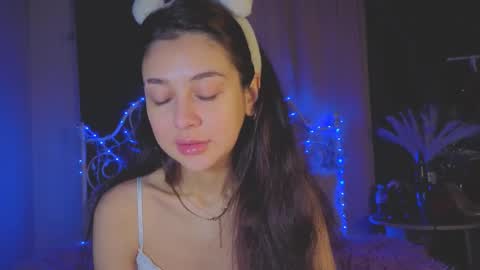 Tiffany online show from November 10, 2:32 am