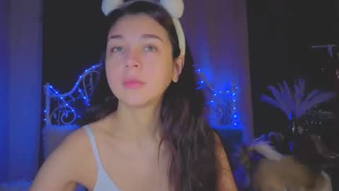 Tiffany online show from November 28, 2:25 am