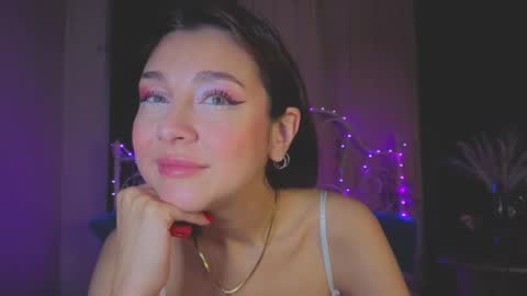 Tiffany online show from December 3, 11:25 pm