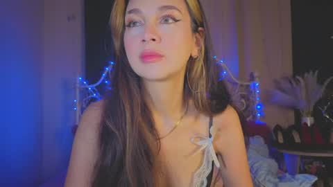 Tiffany online show from May 29, 11:03 pm
