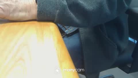 funolder62 online show from April 6, 12:06 pm