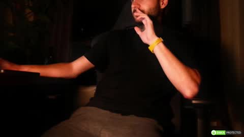 Snapshot of funtoshare_1 chatting on February 21, 9:45 am Fun to share online show from February 21, 9:45 am