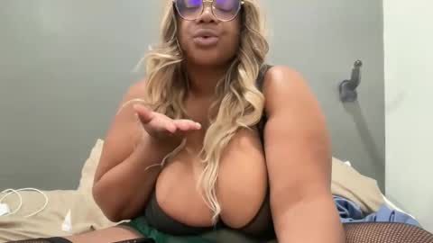 furykat1 online show from December 14, 7:40 pm