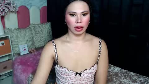 fuschiafucker online show from October 28, 5:11 am