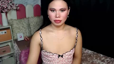 fuschiafucker online show from November 6, 8:43 pm