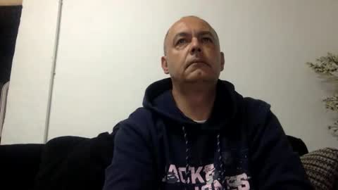 futbolin95 online show from April 8, 11:27 pm