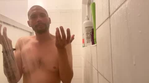 Snapshot of fvvkboyy chatting on February 1, 2:02 pm fvvkboyy online show from February 1, 2:02 pm