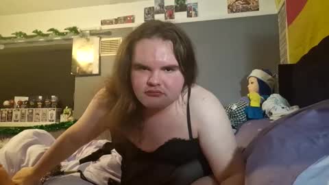 fxckc4rl3yllis99 online show from December 1, 1:43 am