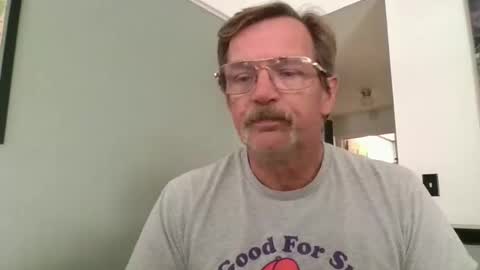 Snapshot of fxson8 chatting on October 4, 6:50 pm fxson8 online show from October 4, 6:50 pm