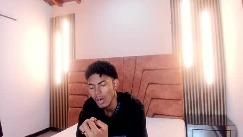 fykmor online show from September 29, 3:44 am