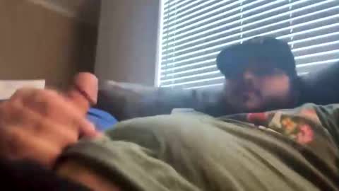 g0nz03 online show from December 14, 8:08 pm