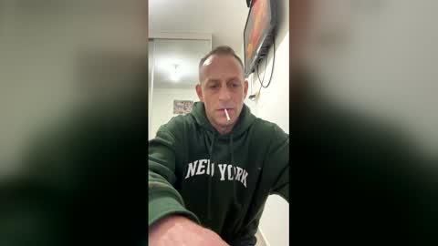 g103031910303 online show from March 2, 12:13 am