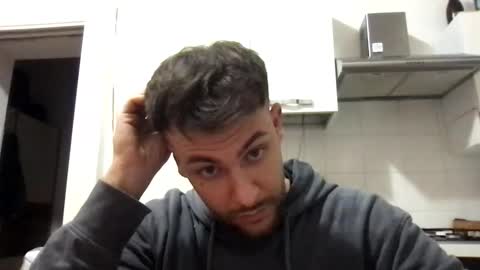 Snapshot of g_o_h4 chatting on February 14, 8:59 pm g_o_h4 online show from February 14, 8:59 pm