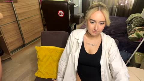 Snapshot of gaba_hard_ chatting on June 2, 1:46 pm gaba_hard_ online show from June 2, 1:46 pm